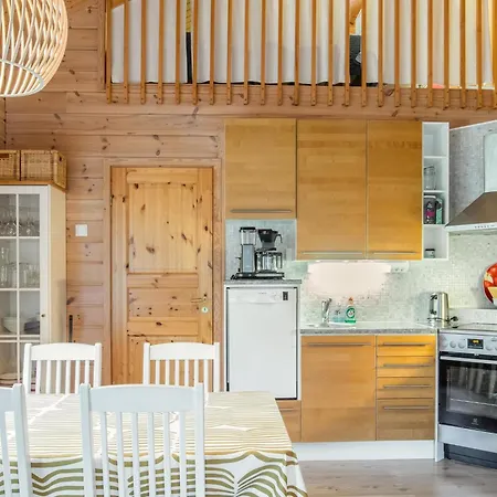 Sinikiiruna By Interhome Loma-asunnot *