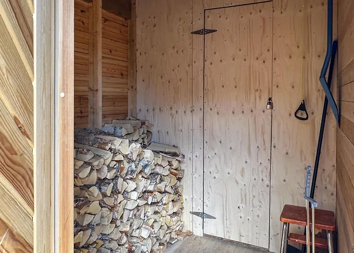 Sinikiiruna By Interhome * Äkäslompolo